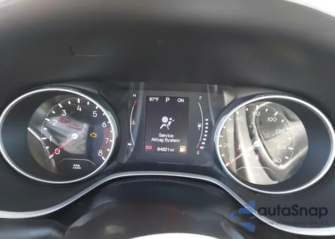 2019 Jeep Compass Altitude Fwd from USA, damaged, VIN 3C4NJCBB9KT726979